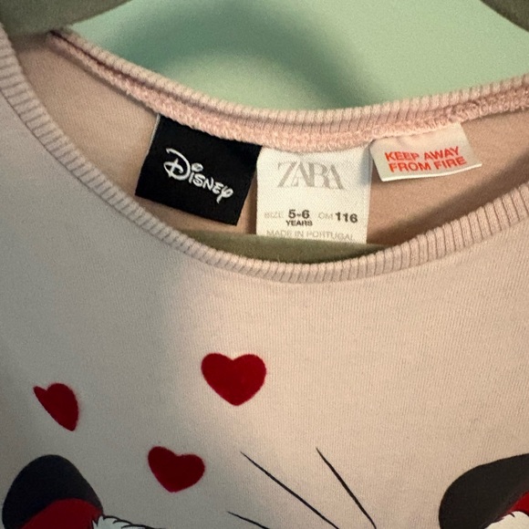 Zara Disney Minnie & Mickey Long Sleeve T-shirt - Picture 3 of 5